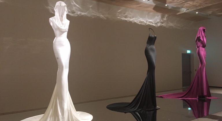 alaïa exposition londres