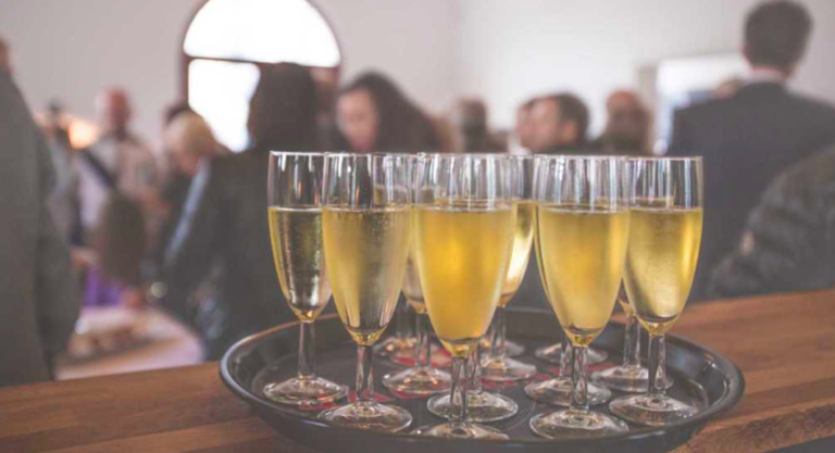 dispensaire français soirée collecte fonds institut français