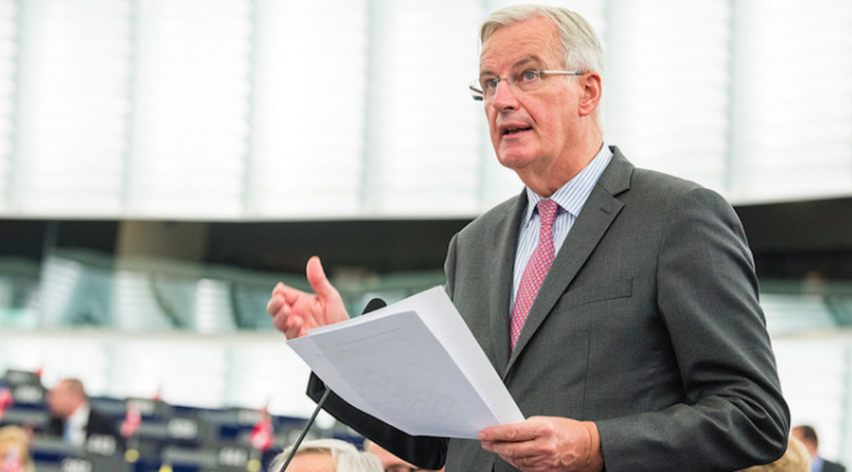 accord brexit final michel barnier theresa may
