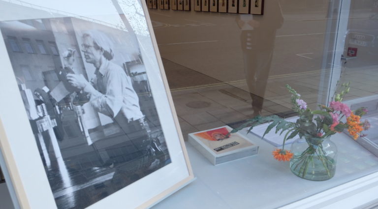 andy warhol londres exposition bastian gallery