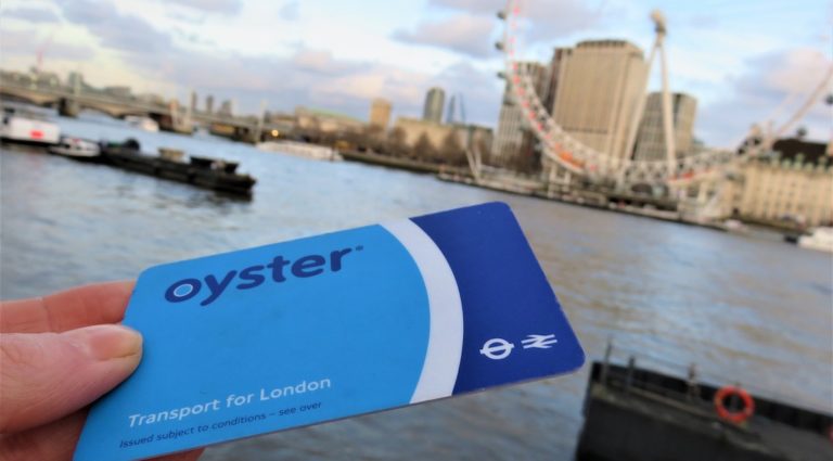 pourquoi carte Oyster appelle ainsi