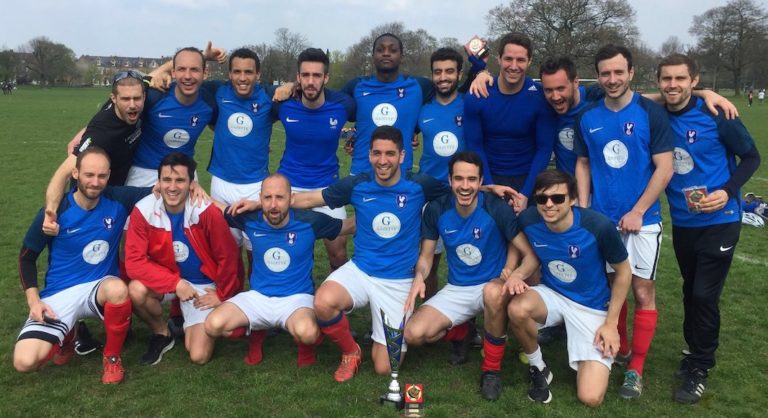 equipe de l'Ambassade victoire Argentine