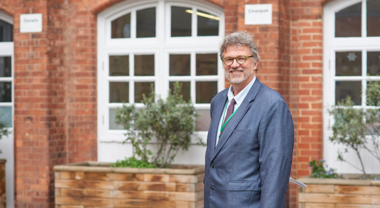 Denis Bittmann nouveau proviseur college francais bilingue londres