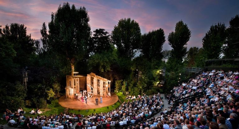 Rouverture du Open Air Theatre a Regents Park