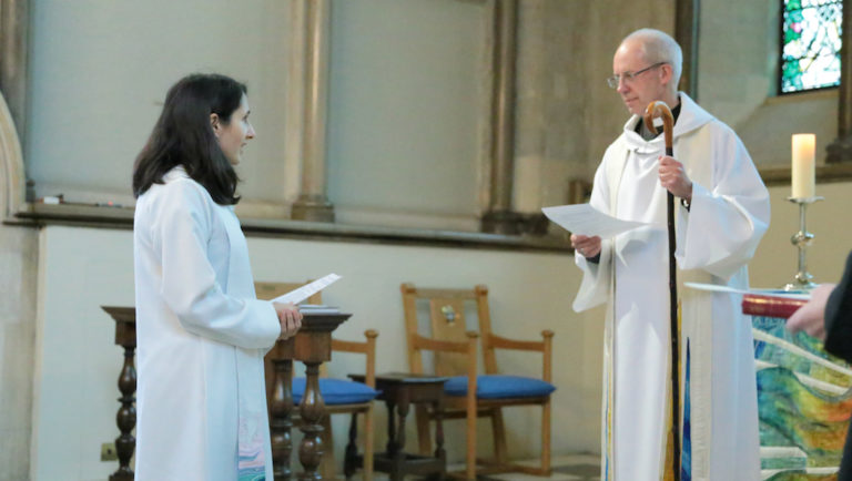 l'archeveque de canterbury isabelle hamley eglise anglicane