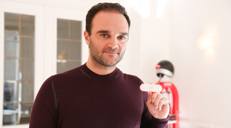 Cosmo Connected romain afflelou portrait