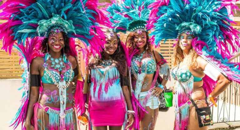 Près d'un million de personnes attendues au Carnaval de Notting Hill