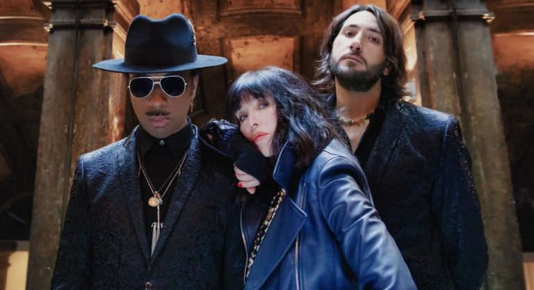 The Penelopes et Isabelle Adjani