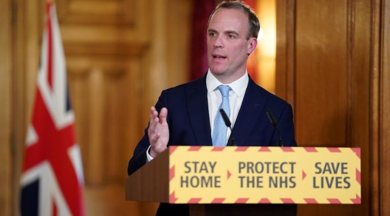 dominic raab coronavirus confinement royaume-uni