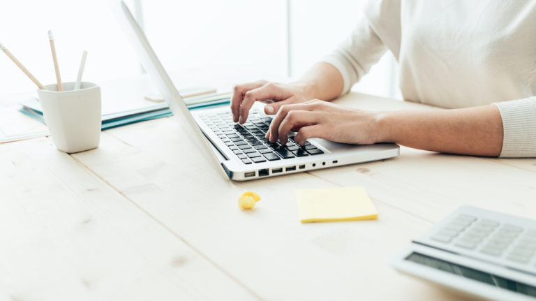 travail de la maison teletravail comment eviter les douleurs