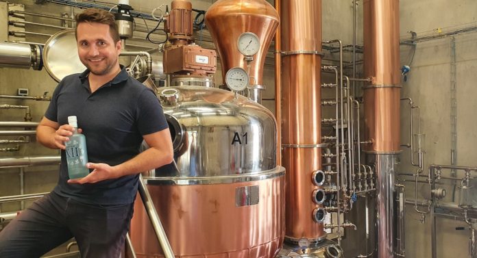 antoine robert gin XII distilleries et domaines de provence