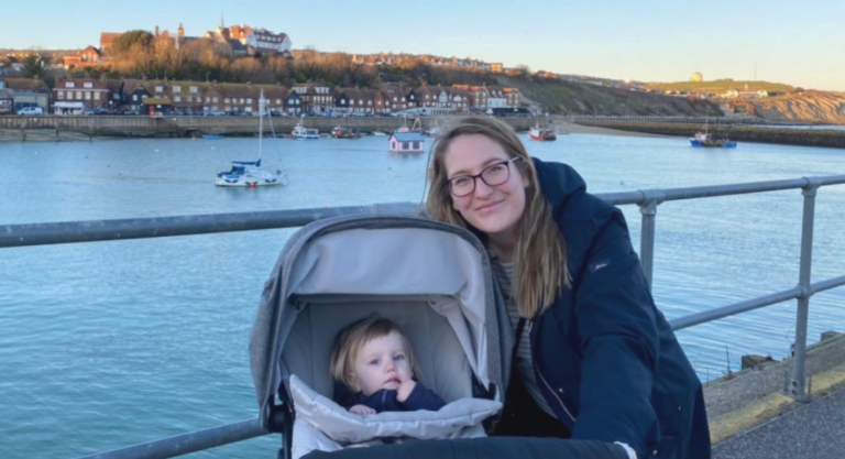 French Expat : en Angleterre, Charlotte célèbre tous les bilinguismes
