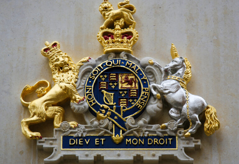 devise britannique français
