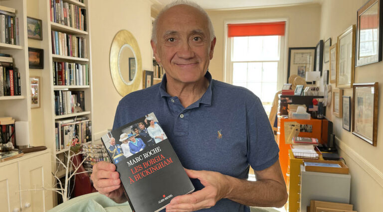 marc roche livre reine angleterre