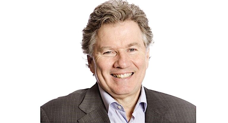 Révolution Bilingue : Michel Robitaille et le pouvoir de la francophonie