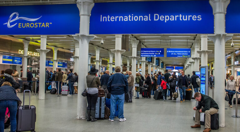 Alors que son niveau de fréquentation revient à la normale, Eurostar pourrait devoir limiter son trafic pour éviter “le chaos”