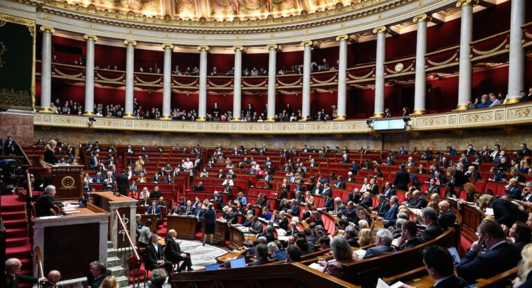 Législatives anticipées 2024 : comment voter au Royaume-Uni ?