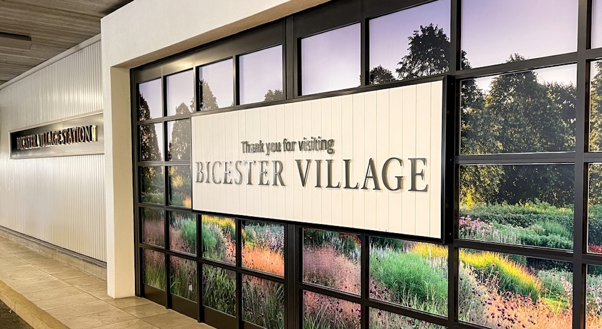 La marque française Sézane ouvre un magasin outlet à Bicester Village