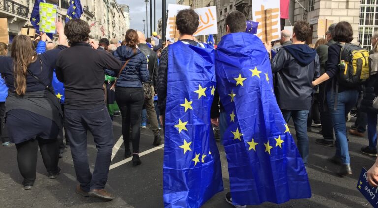 Une grande marche à Londres pour demander le retour du Royaume-Uni au sein de l’Union européenne