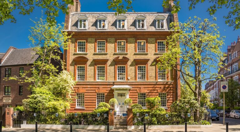 Pour ses 50 ans, l’école Jacques Prévert de Londres s’agrandit